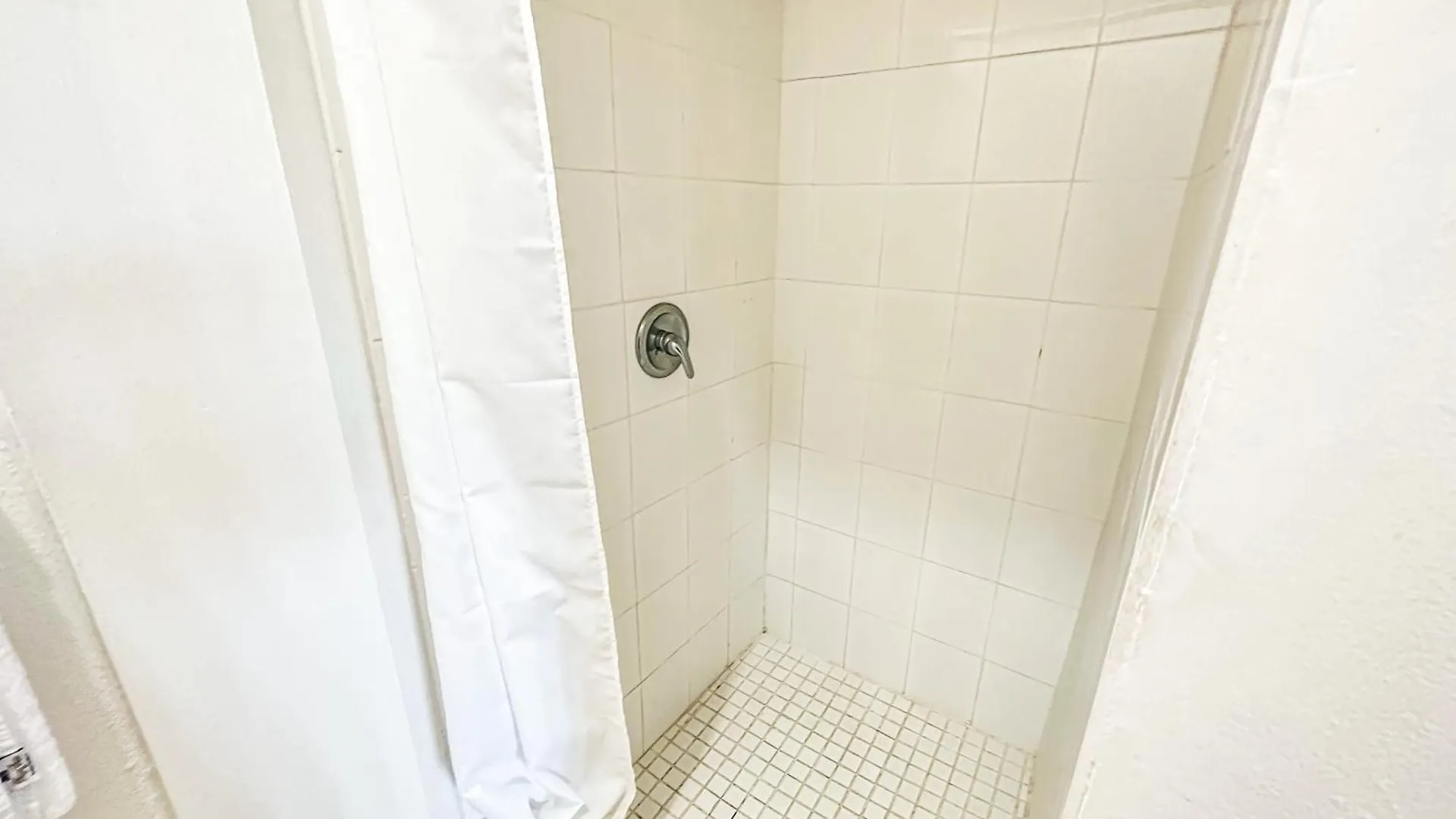 Boulevard Park IV 307 Mayaguez Apartment